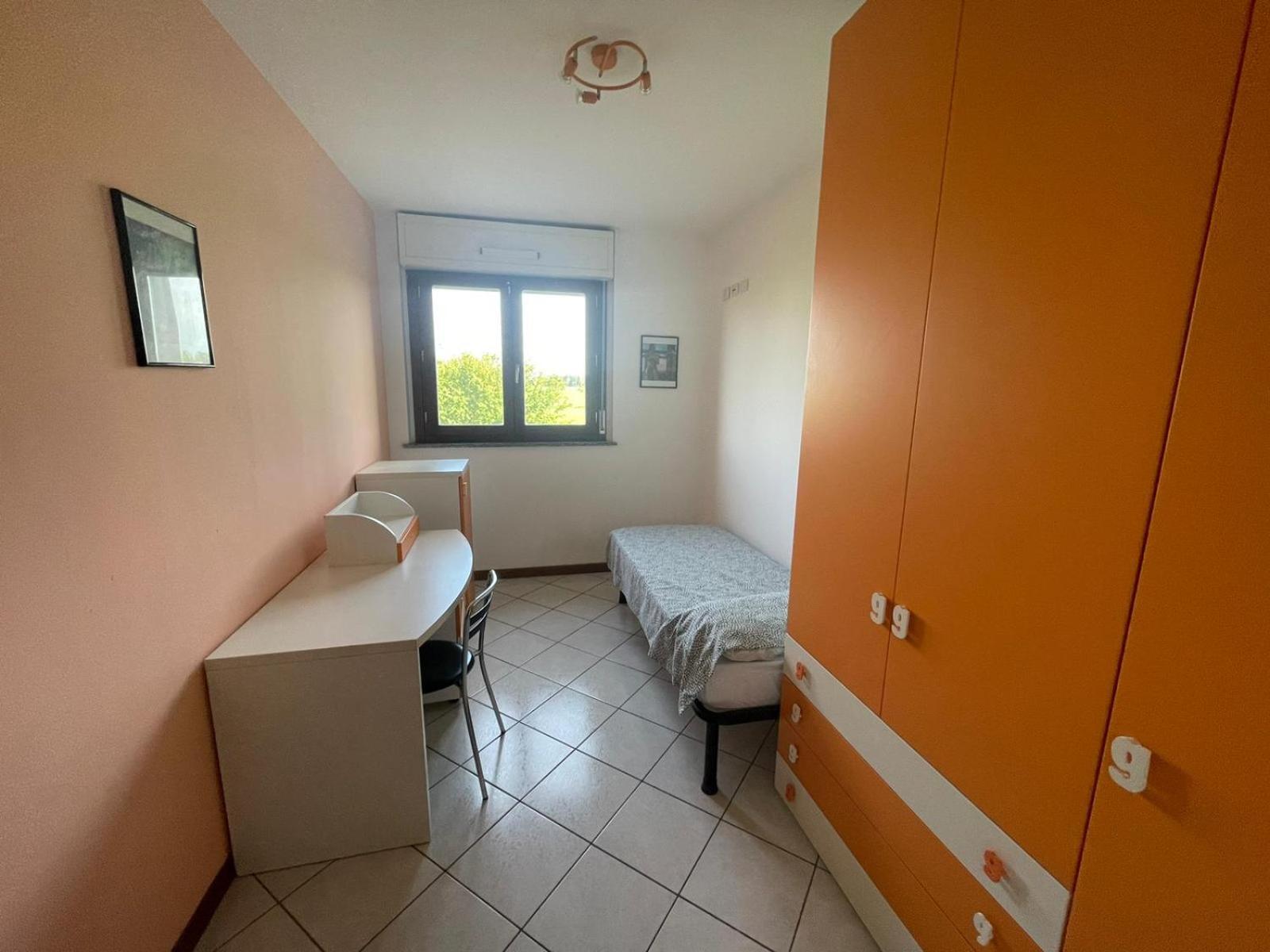 Camere Rozzano, Vicino Humanitas Esterno foto