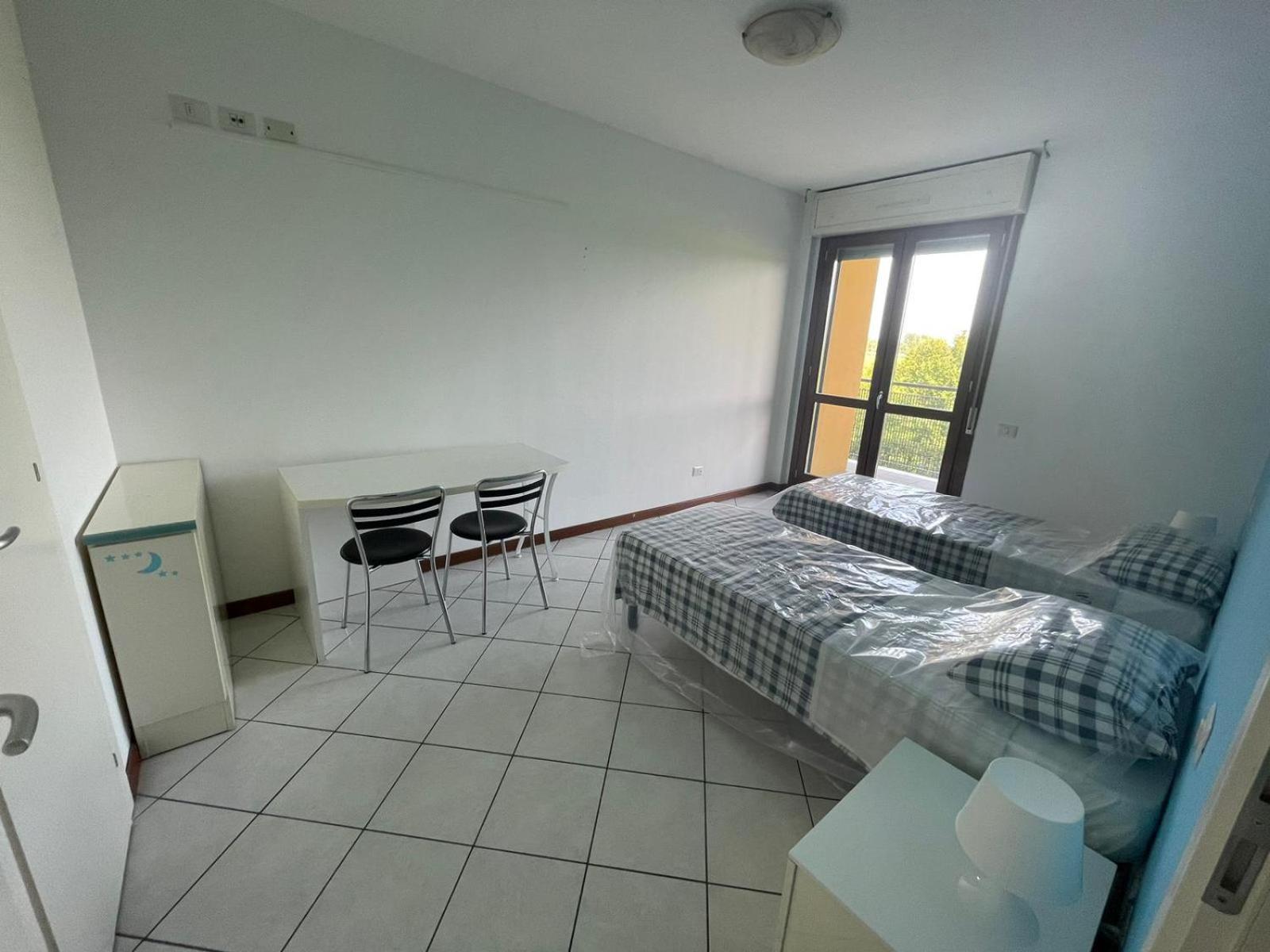Camere Rozzano, Vicino Humanitas Esterno foto